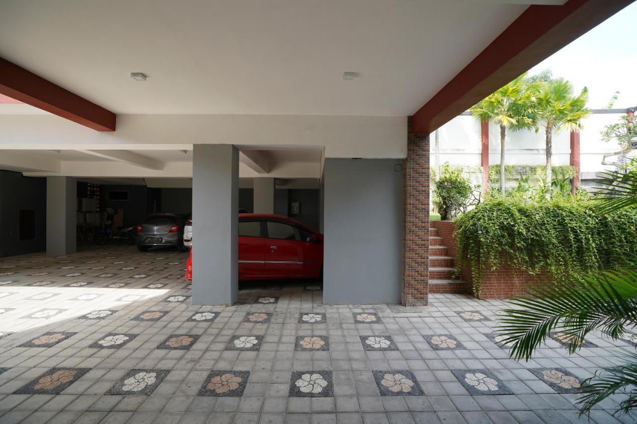 Oyo 2392 Nusa Dua Eling Inn Exterior foto