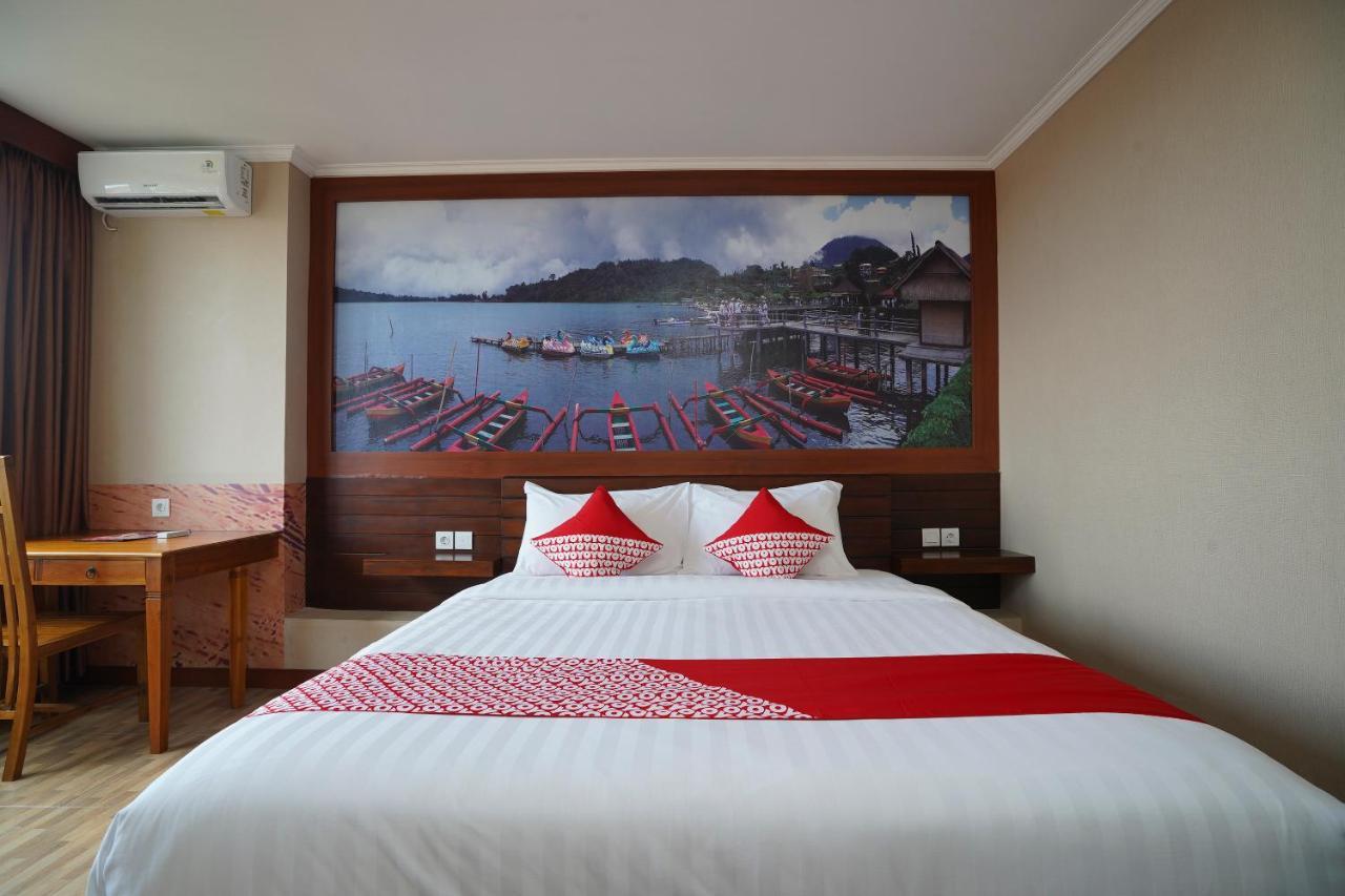 Oyo 2392 Nusa Dua Eling Inn Exterior foto